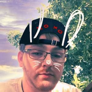 Meet your Posher, Cody